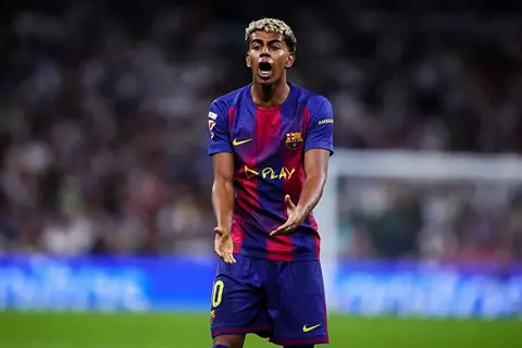 ببيان ناري ضد برشلونة.. منتخب إسبانيا يعلن استبعاد لامين يامال من معسكر نوفمبر